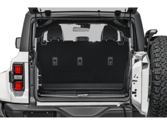 2026 Ford Bronco - Image 8
