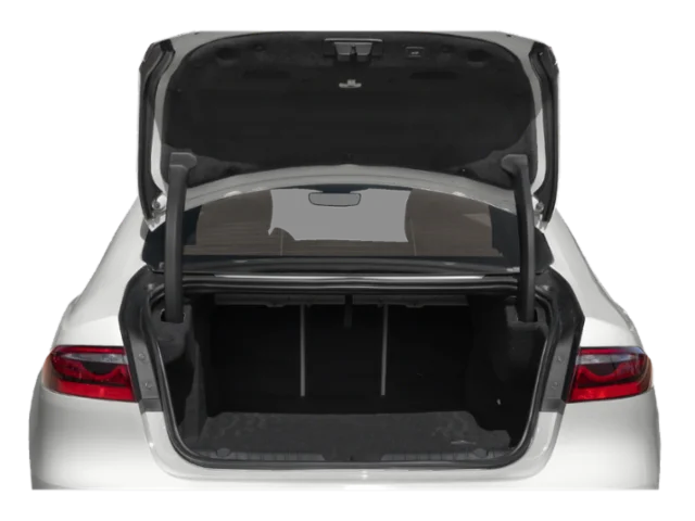 2024 Jaguar XF - Image 8