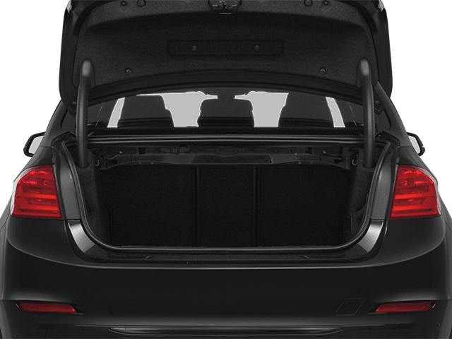 2013 BMW 3 Series - Image 10