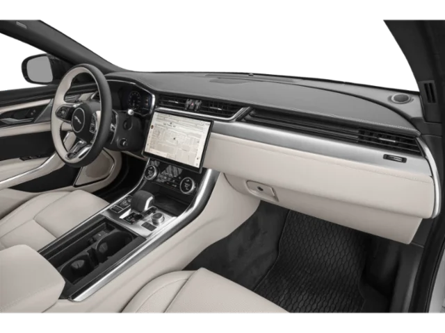 2024 Jaguar XF - Image 12