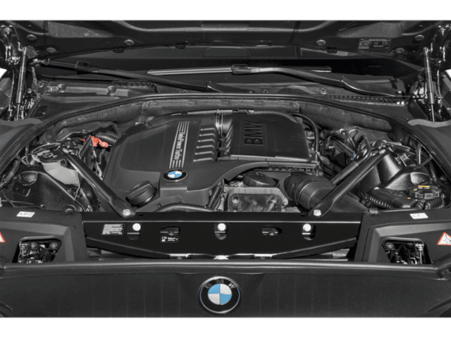 2015 BMW 5 Series - Image 11