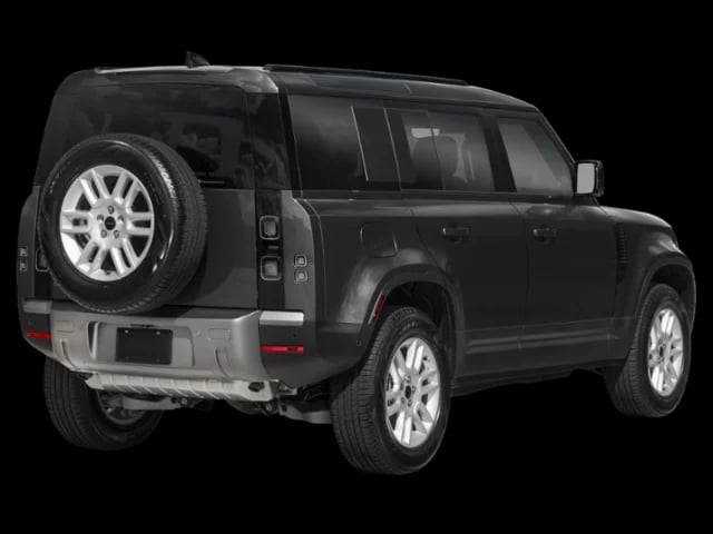 2026 Land Rover Defender 110 - Image 2