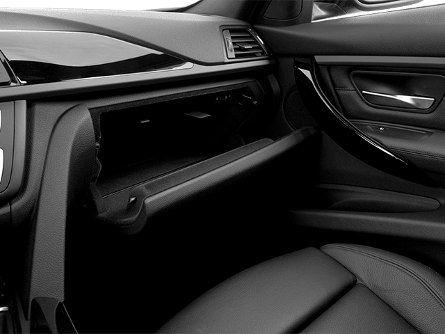 2013 BMW 3 Series - Image 13