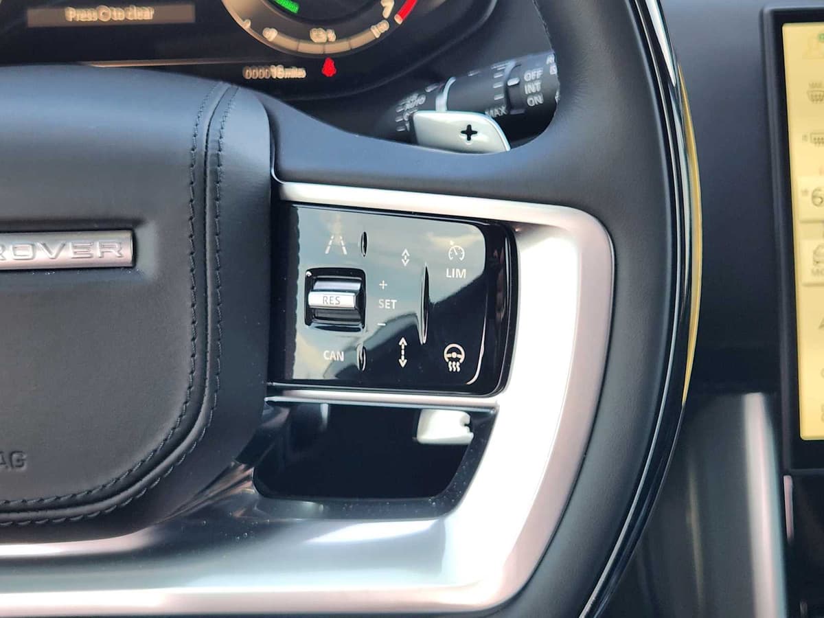 2026 LAND ROVER Range Rover - Image 29