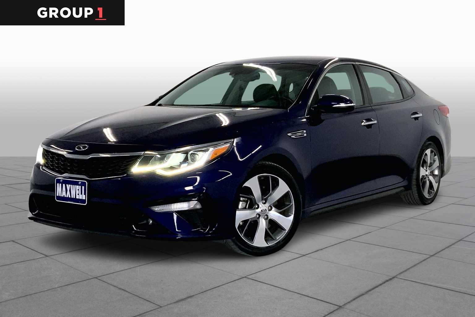 2019 Kia Optima - Image 1