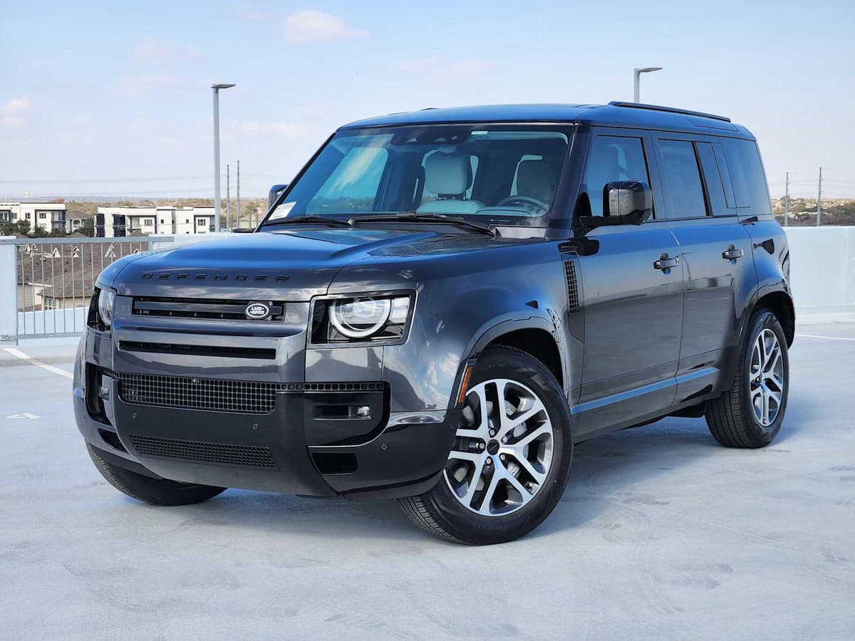 2026 LAND ROVER Defender 110 - Image 1