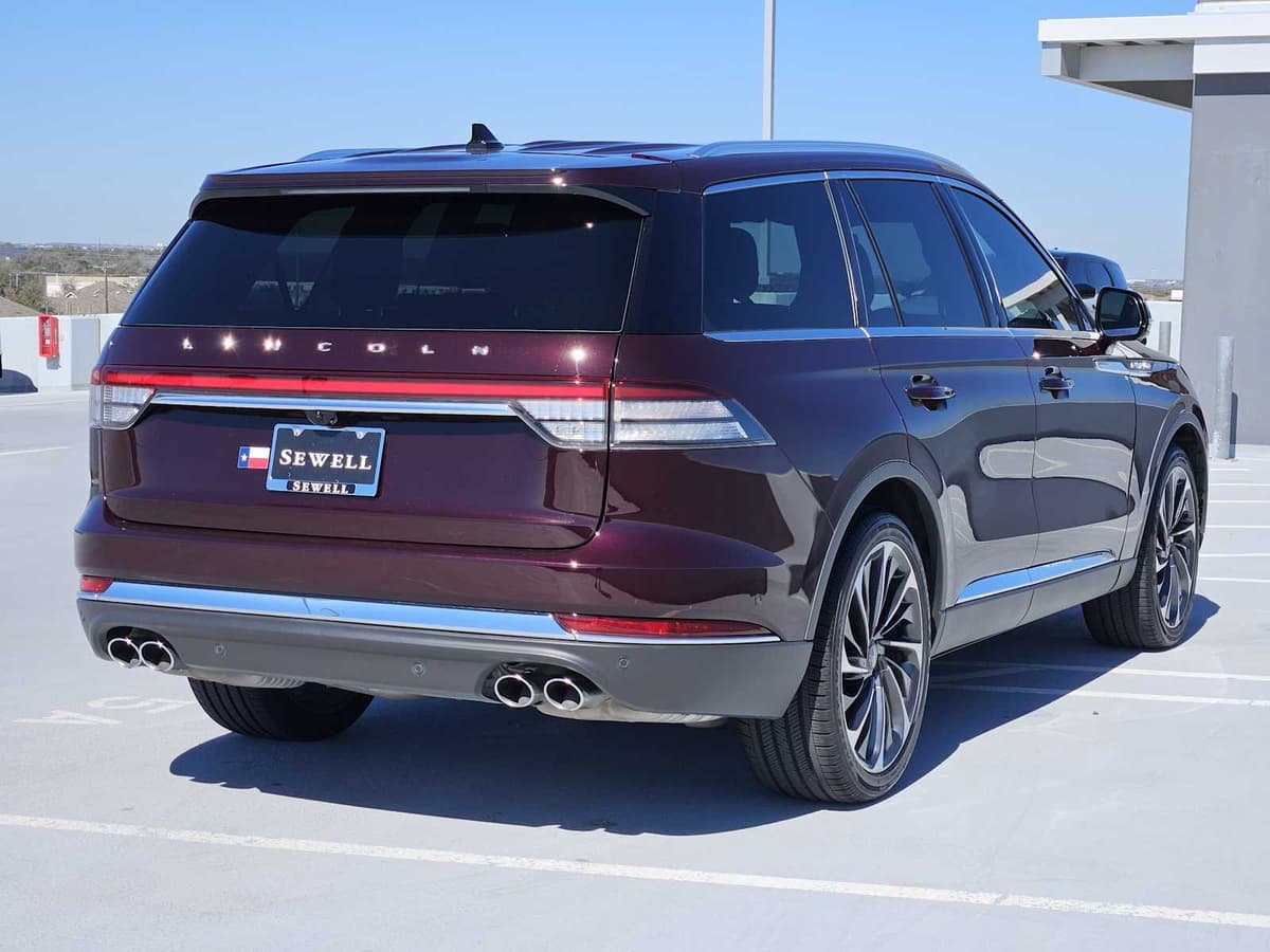 2023 Lincoln Aviator - Image 5