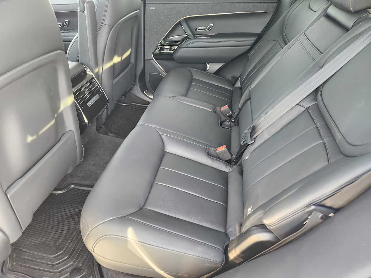 2025 Land Rover Range Rover Sport - Image 25