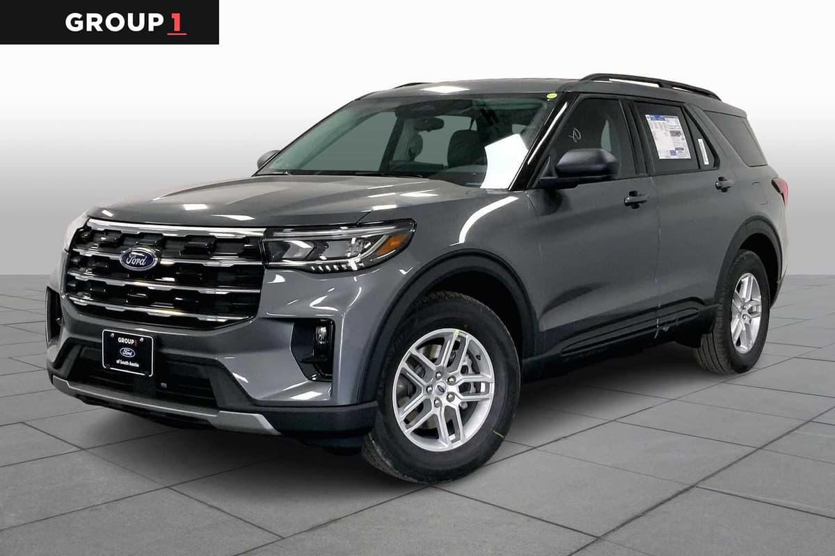 2026 Ford Explorer - Image 1