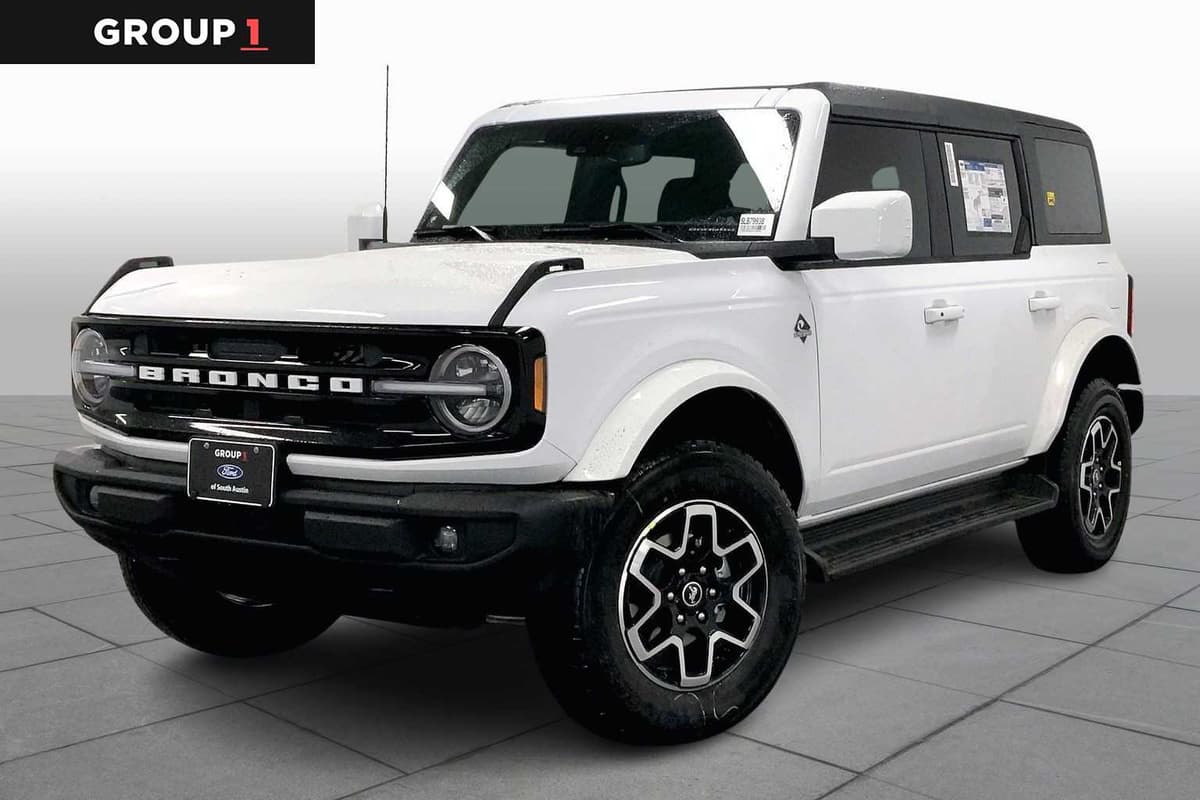 2025 Ford Bronco - Image 1