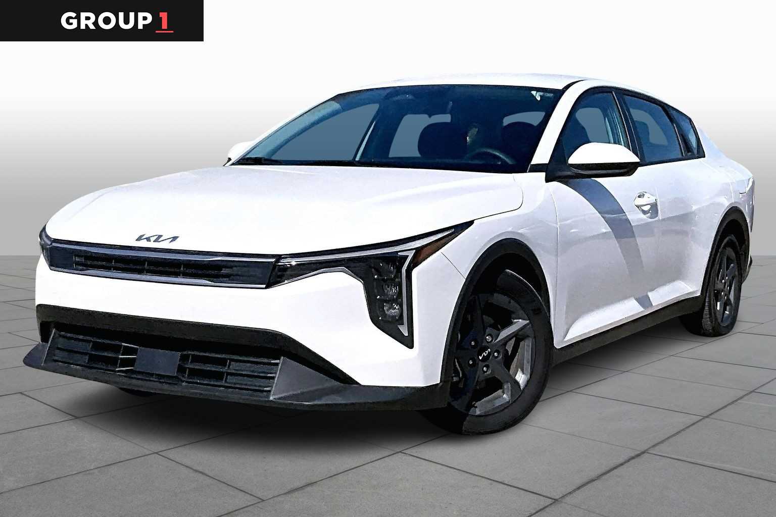 2025 Kia K4 - Image 1