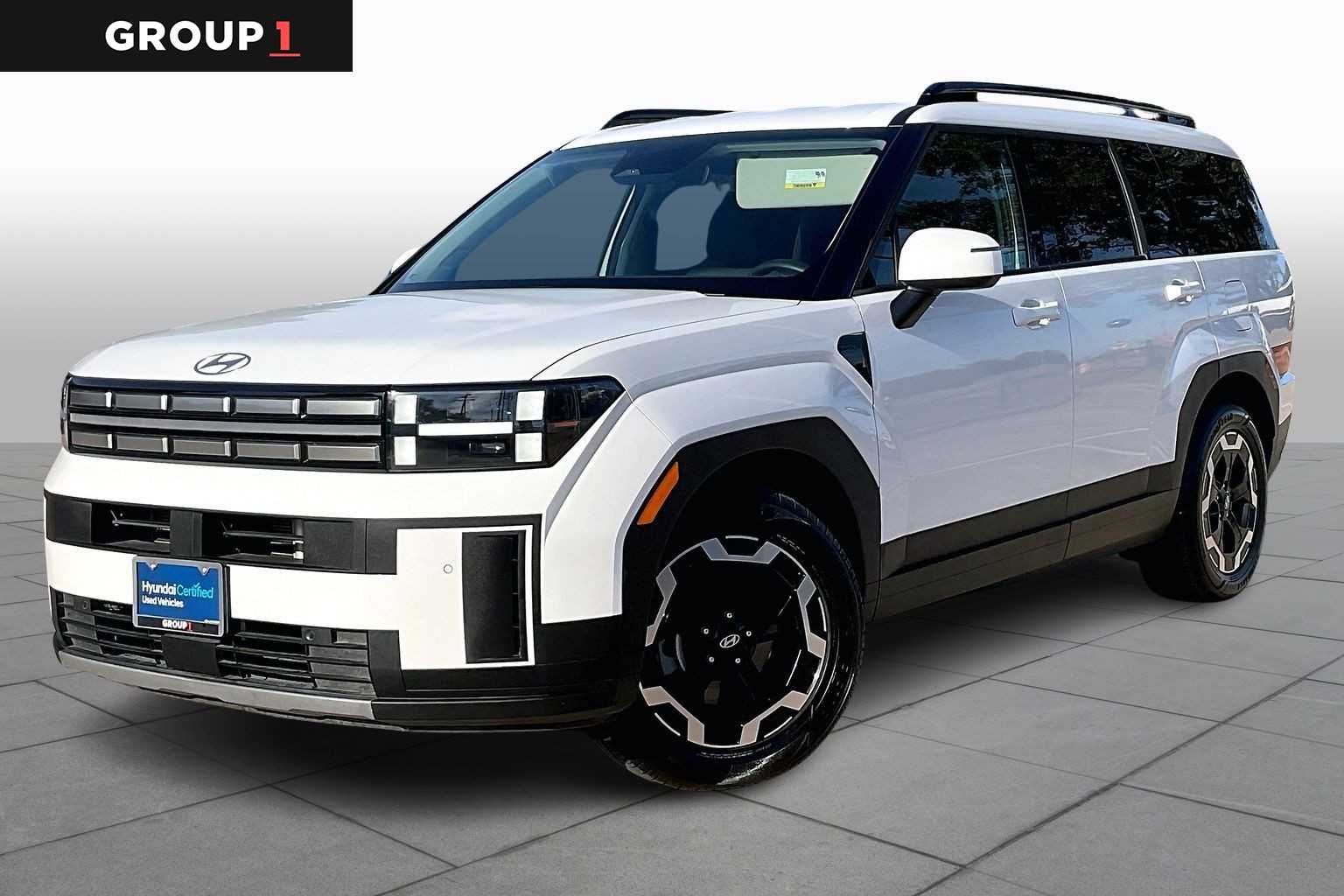 2025 Hyundai Santa Fe - Image 1