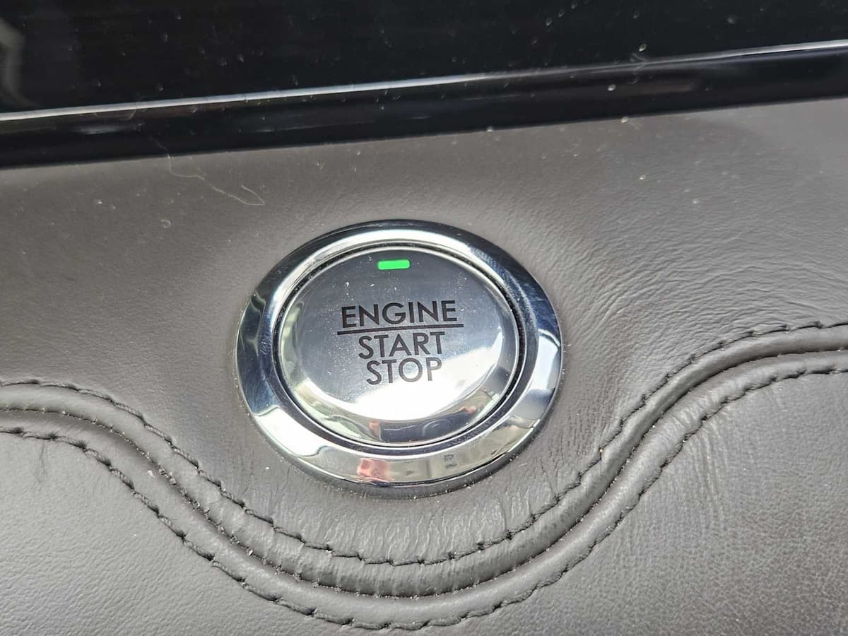 2021 Lincoln Navigator - Image 19