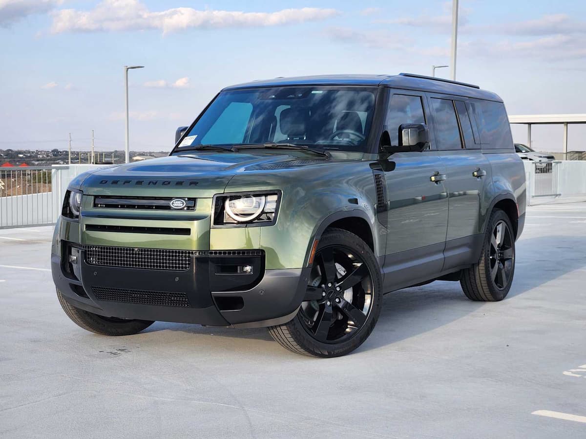 2026 LAND ROVER Defender 130 - Image 1