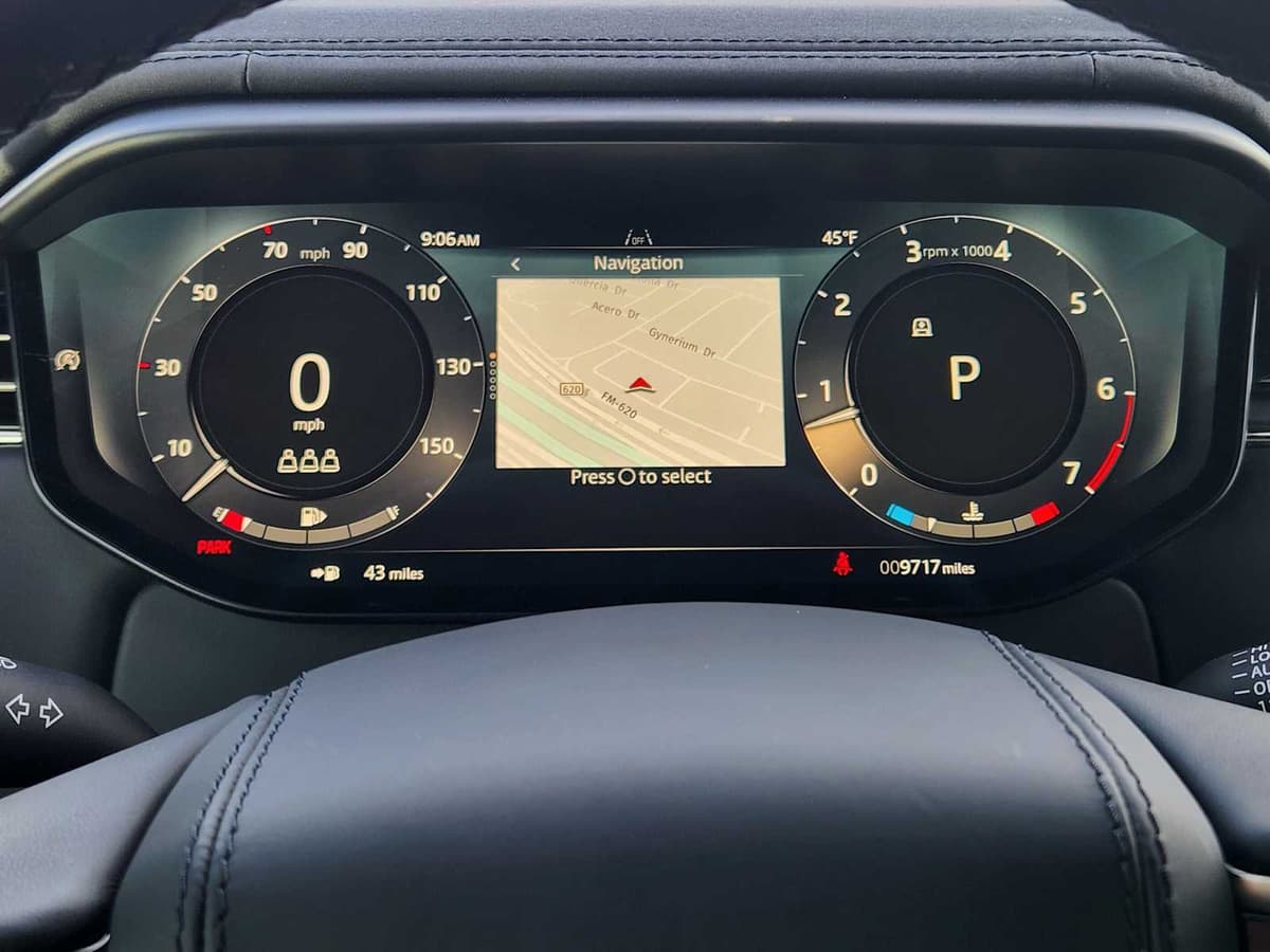 2025 Land Rover Range Rover Sport - Image 14