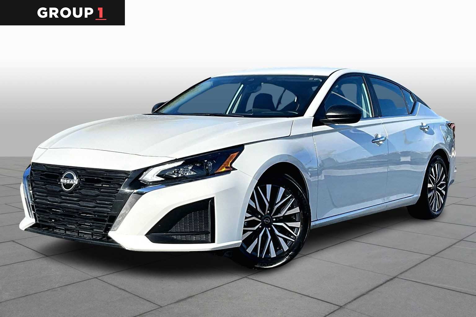 2025 Nissan Altima - Image 1