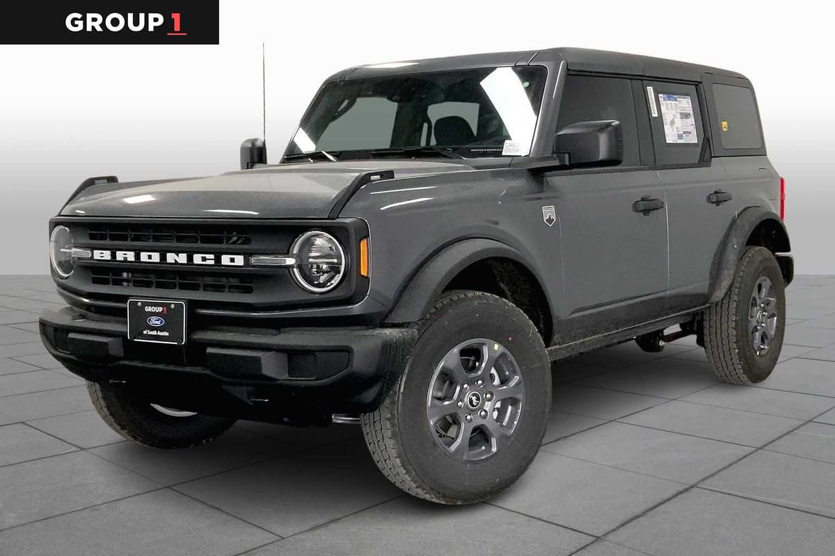 2026 Ford Bronco - Image 1