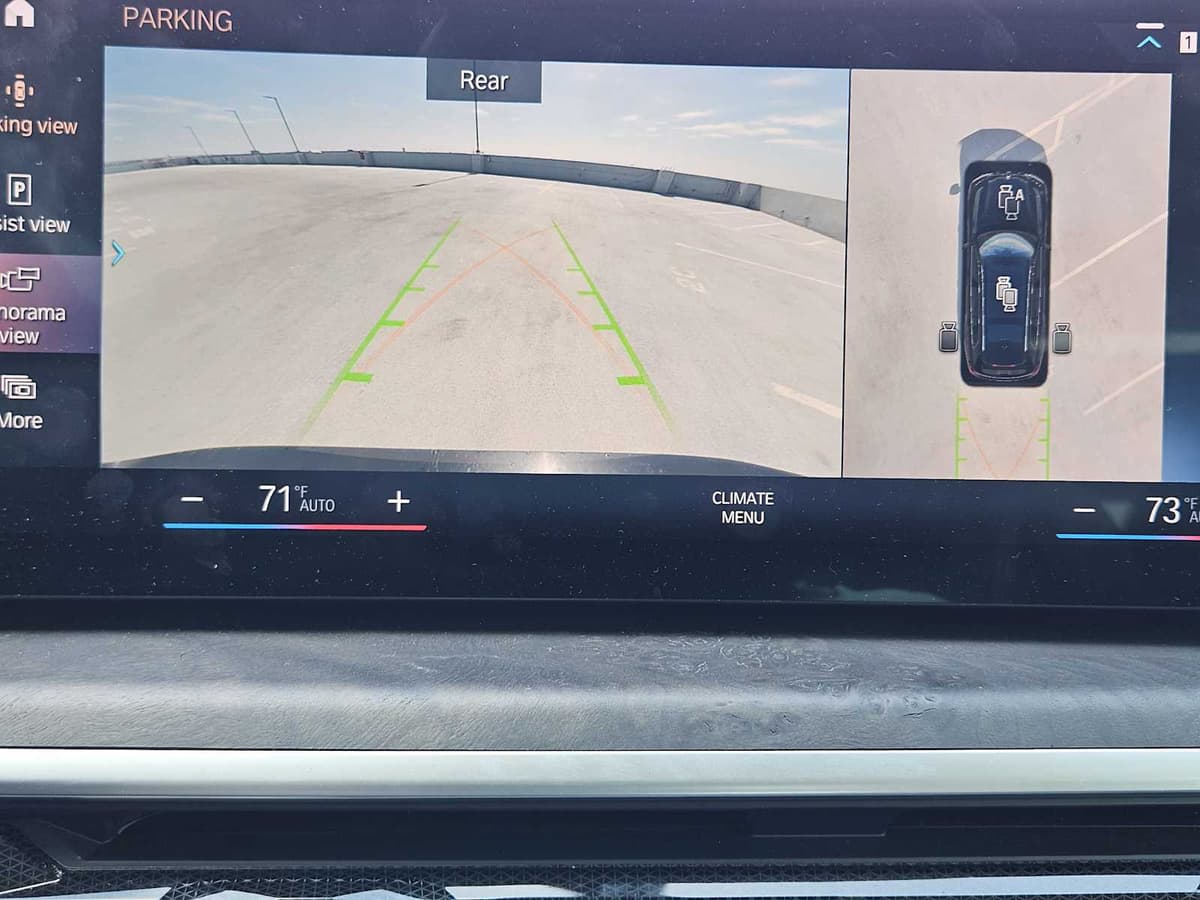 2023 BMW X7 xDrive40i - Image 18