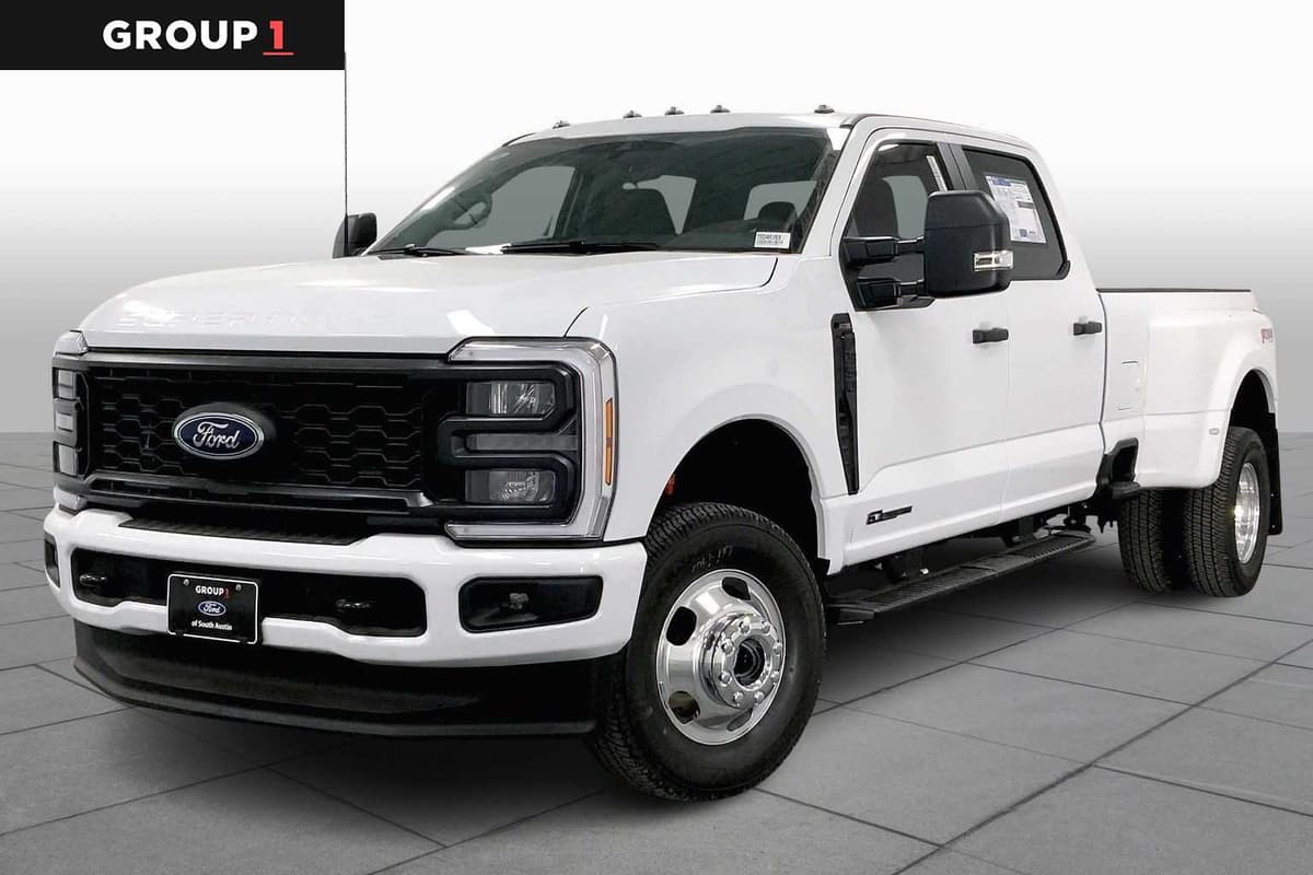 2026 Ford Super Duty - Image 1