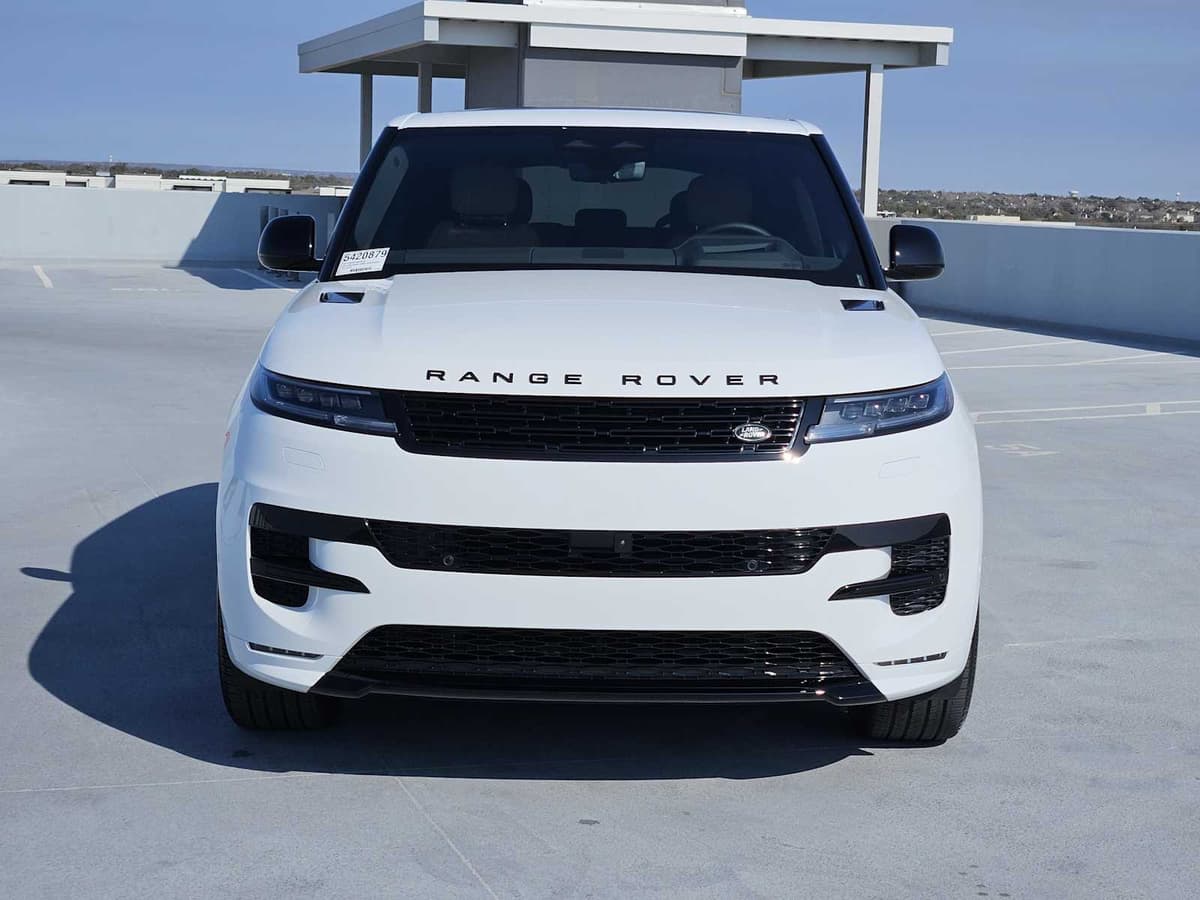 2026 LAND ROVER Range Rover Sport - Image 2