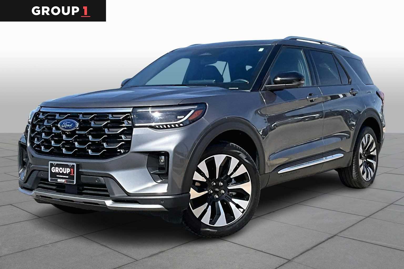 2025 Ford Explorer - Image 1