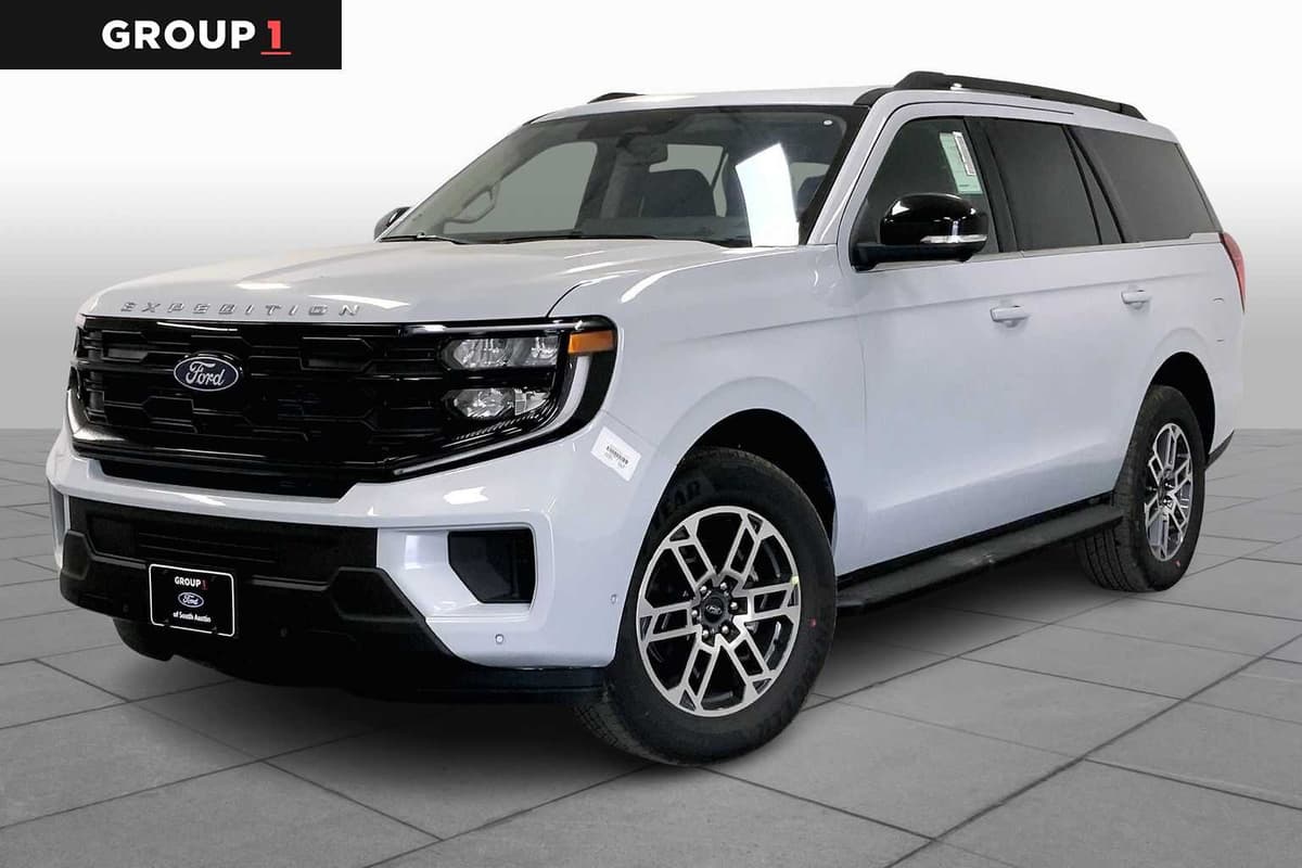 2025 Ford Expedition - Image 1