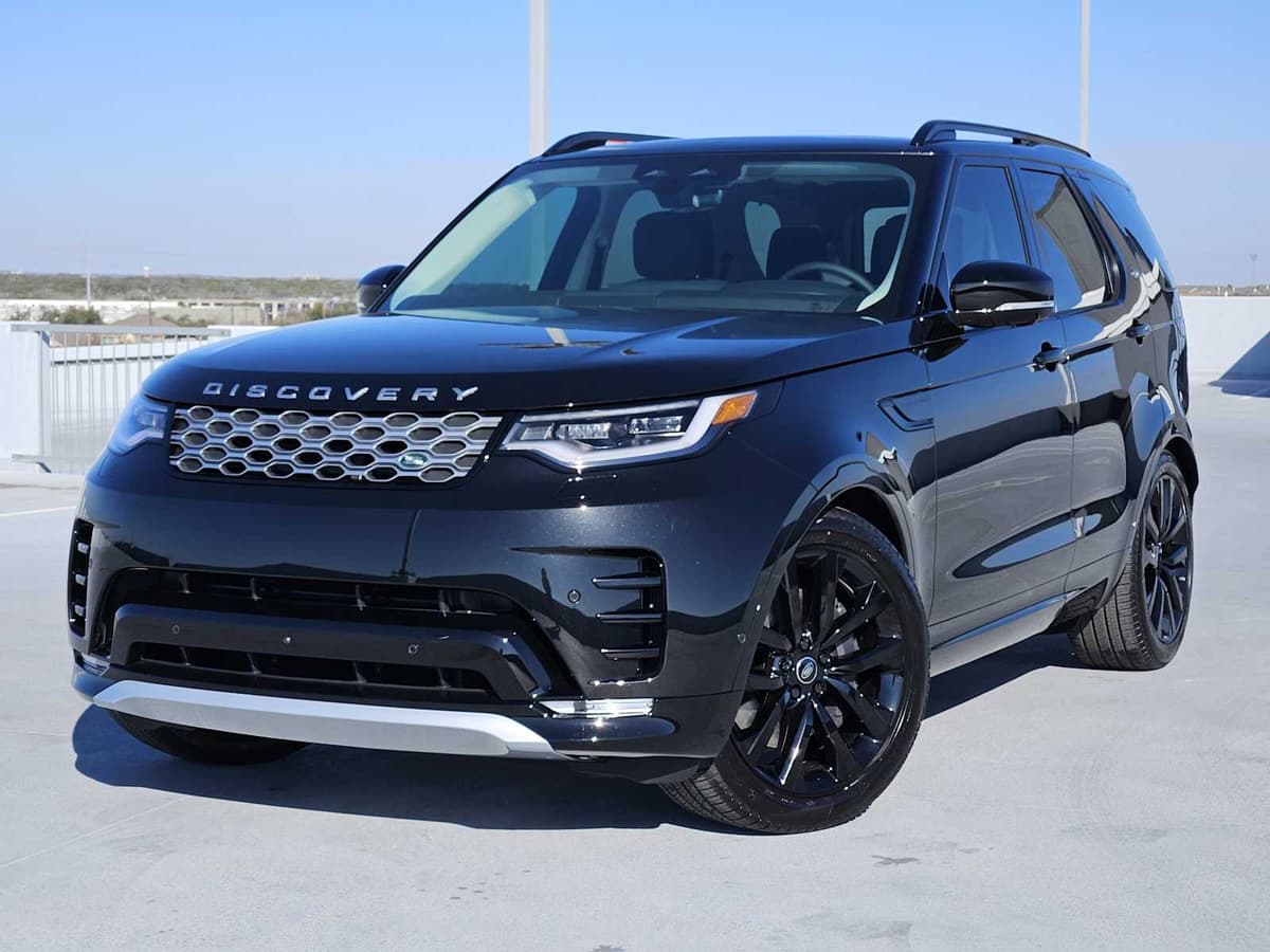 2026 LAND ROVER Discovery - Image 1