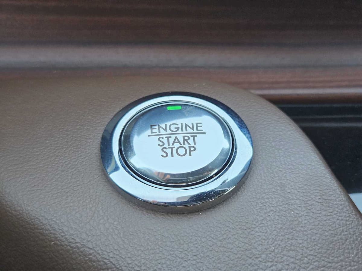 2023 Lincoln Aviator - Image 19