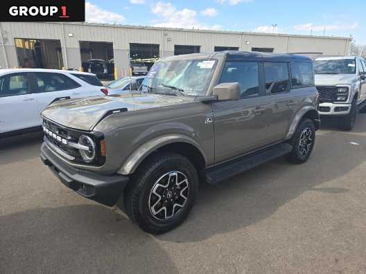 2025 Ford Bronco - Image 1