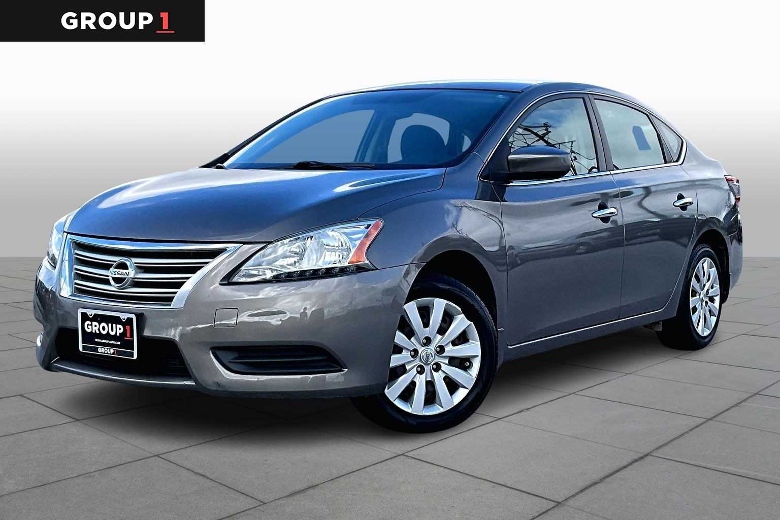 2015 Nissan Sentra - Image 1