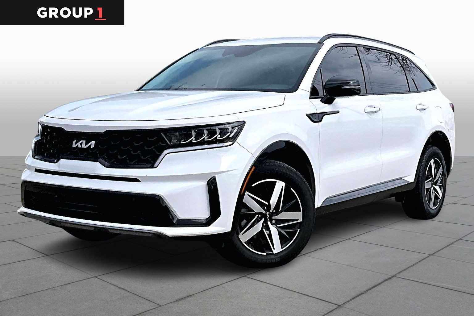 2023 Kia Sorento - Image 1
