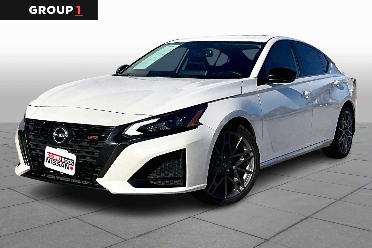 2023 Nissan Altima - Image 1