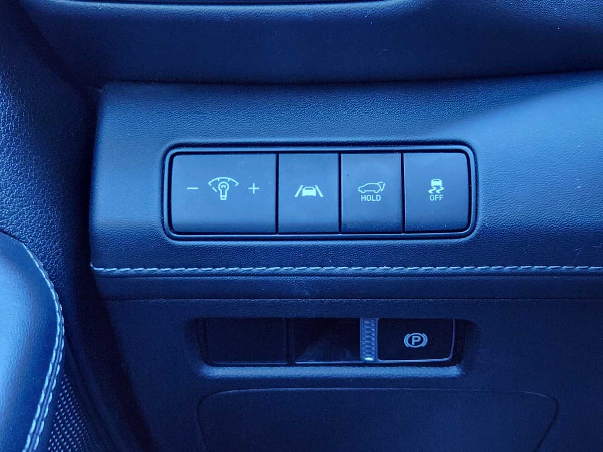 2022 Hyundai Santa Fe - Image 21