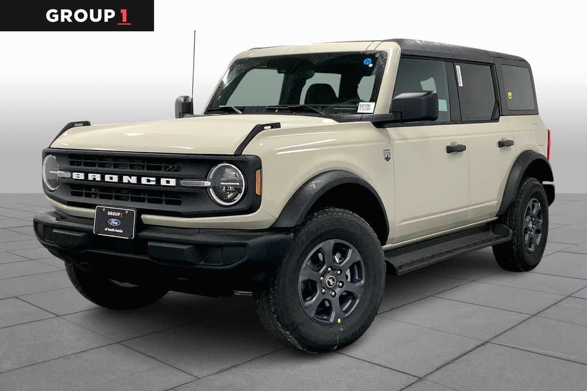 2025 Ford Bronco - Image 1