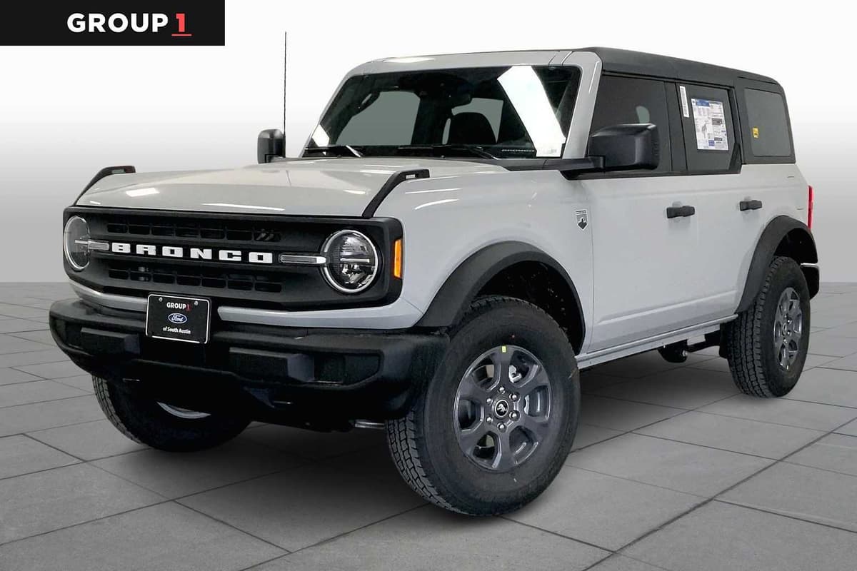 2026 Ford Bronco - Image 1