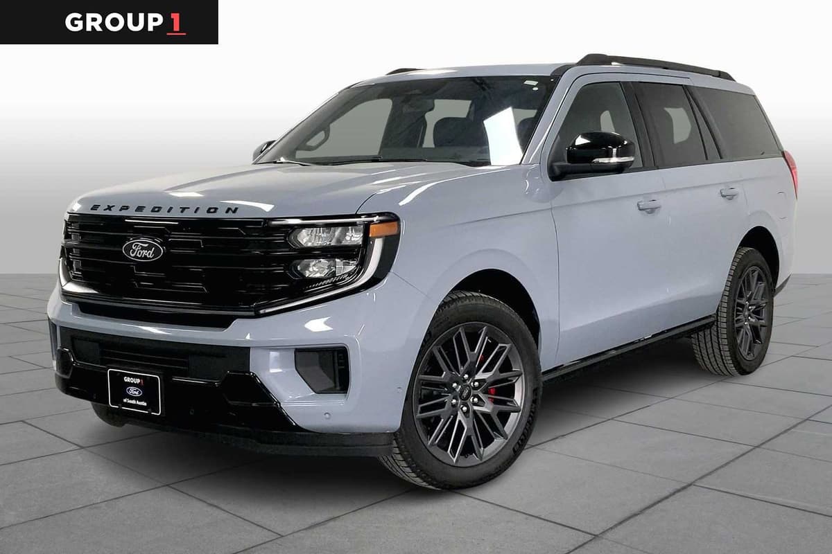 2025 Ford Expedition - Image 1