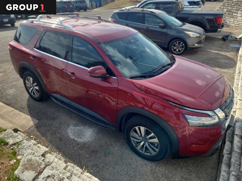 2023 Nissan Pathfinder - Image 1