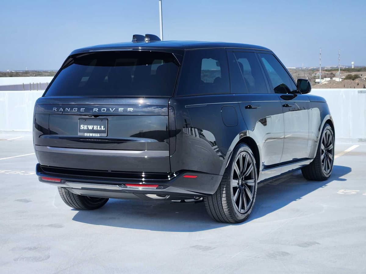 2026 LAND ROVER Range Rover - Image 7