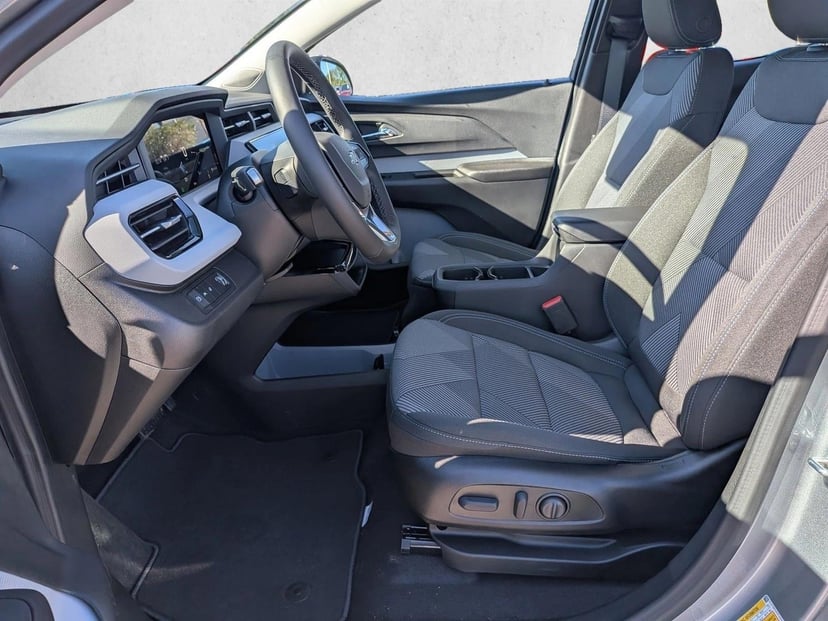 2027 Chevrolet Bolt - Image 15