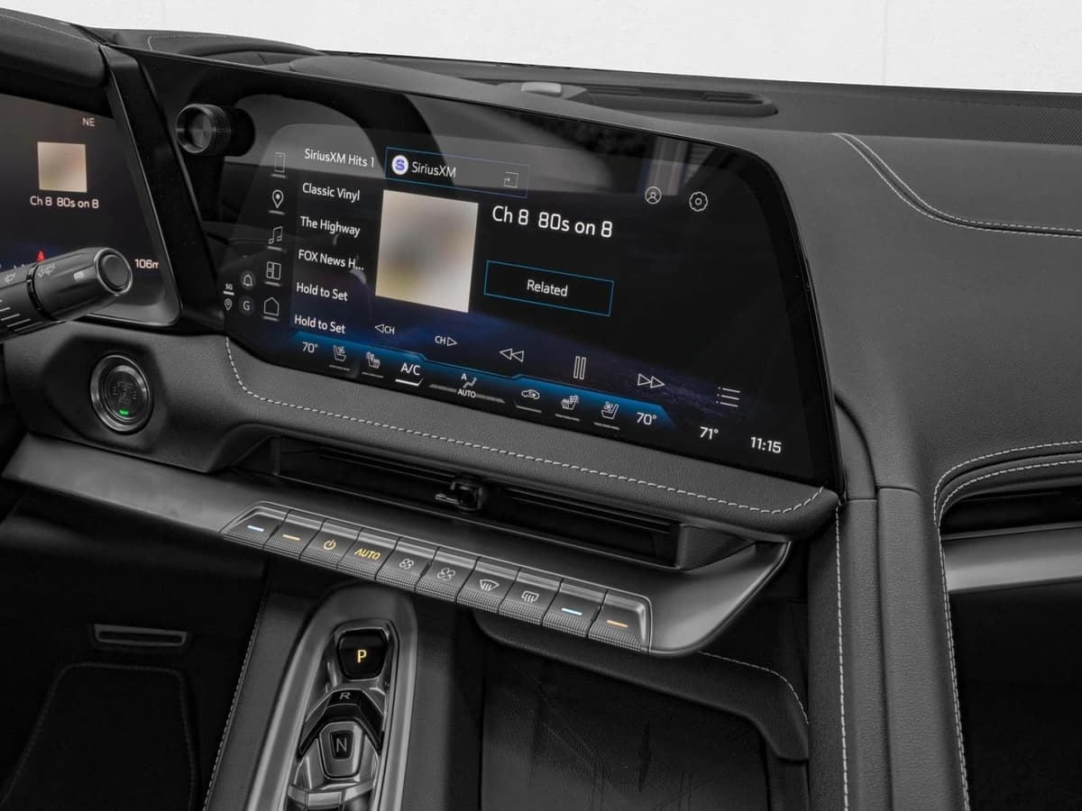 2026 Chevrolet Corvette Stingray - Image 7