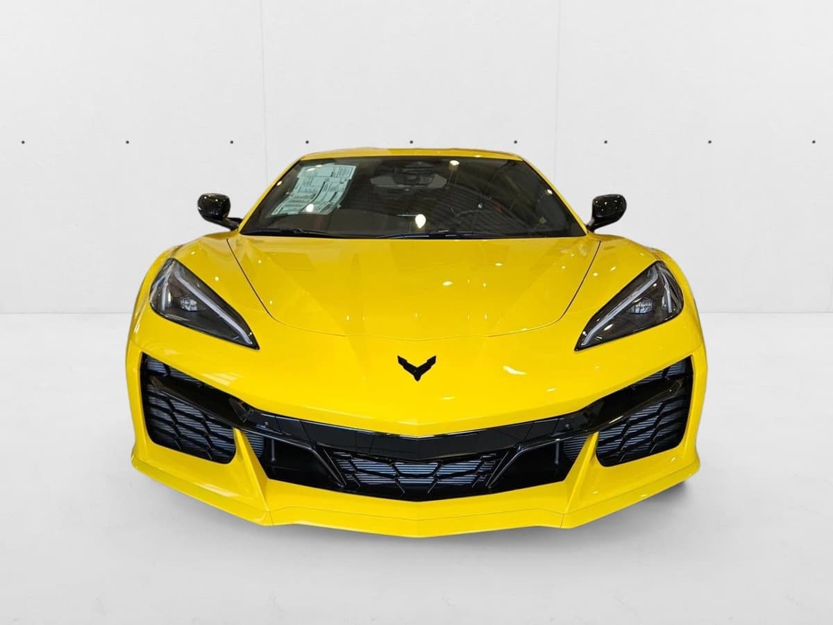 2025 Chevrolet Corvette Z06 - Image 2