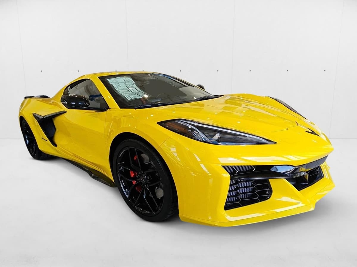 2025 Chevrolet Corvette Z06 - Image 3
