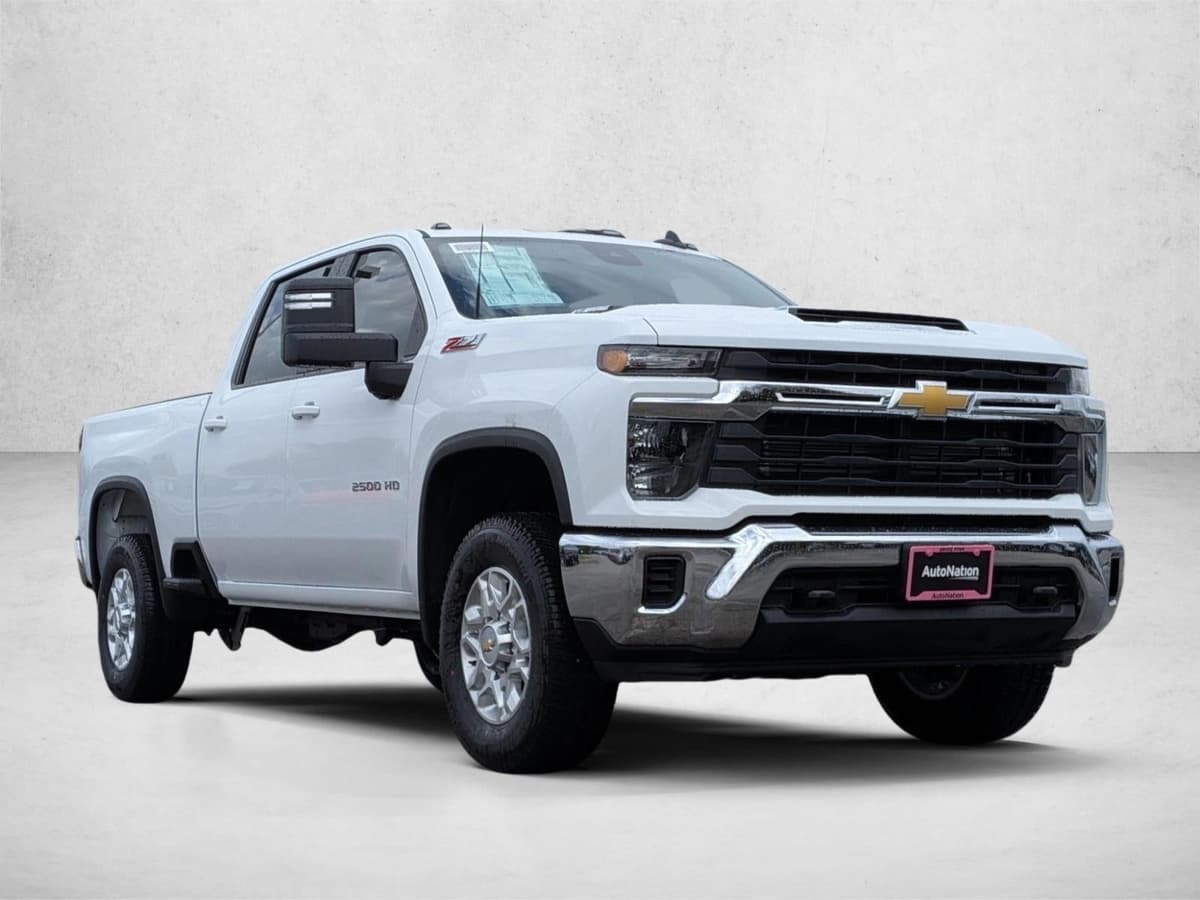 2026 Chevrolet Silverado 2500 HD - Image 3