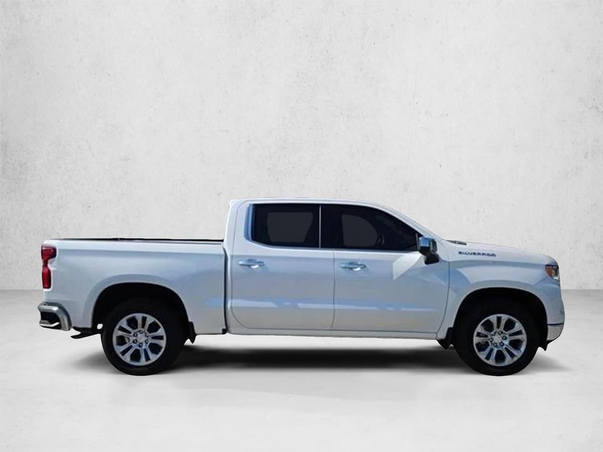 2025 Chevrolet Silverado 1500 - Image 4