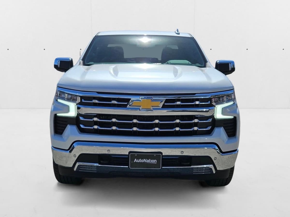 2025 Chevrolet Silverado 1500 - Image 2