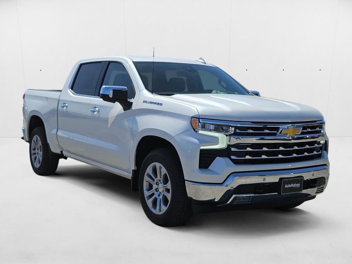 2025 Chevrolet Silverado 1500 - Image 3