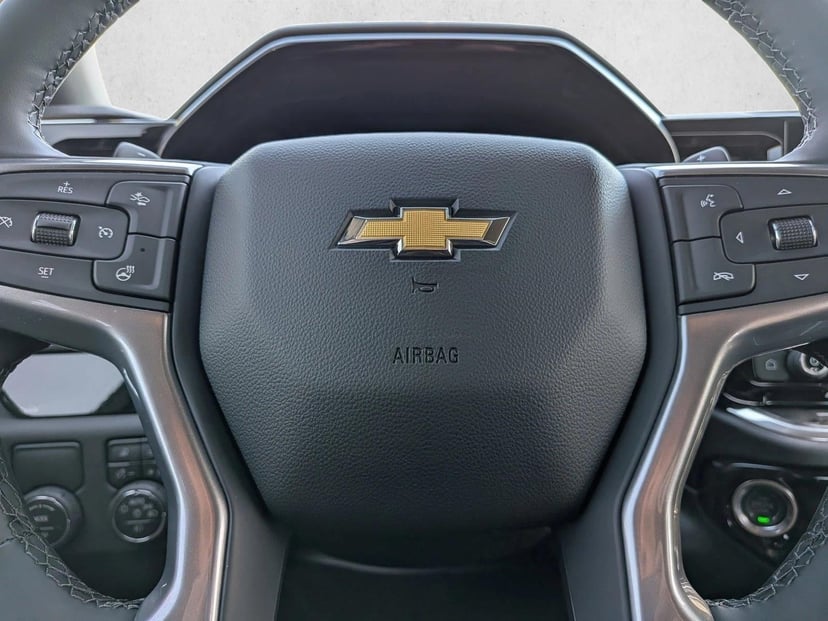 2026 Chevrolet Silverado 1500 - Image 11