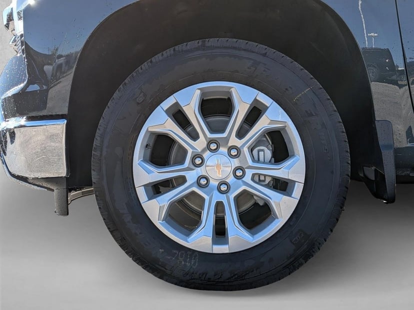 2026 Chevrolet Silverado 1500 - Image 14