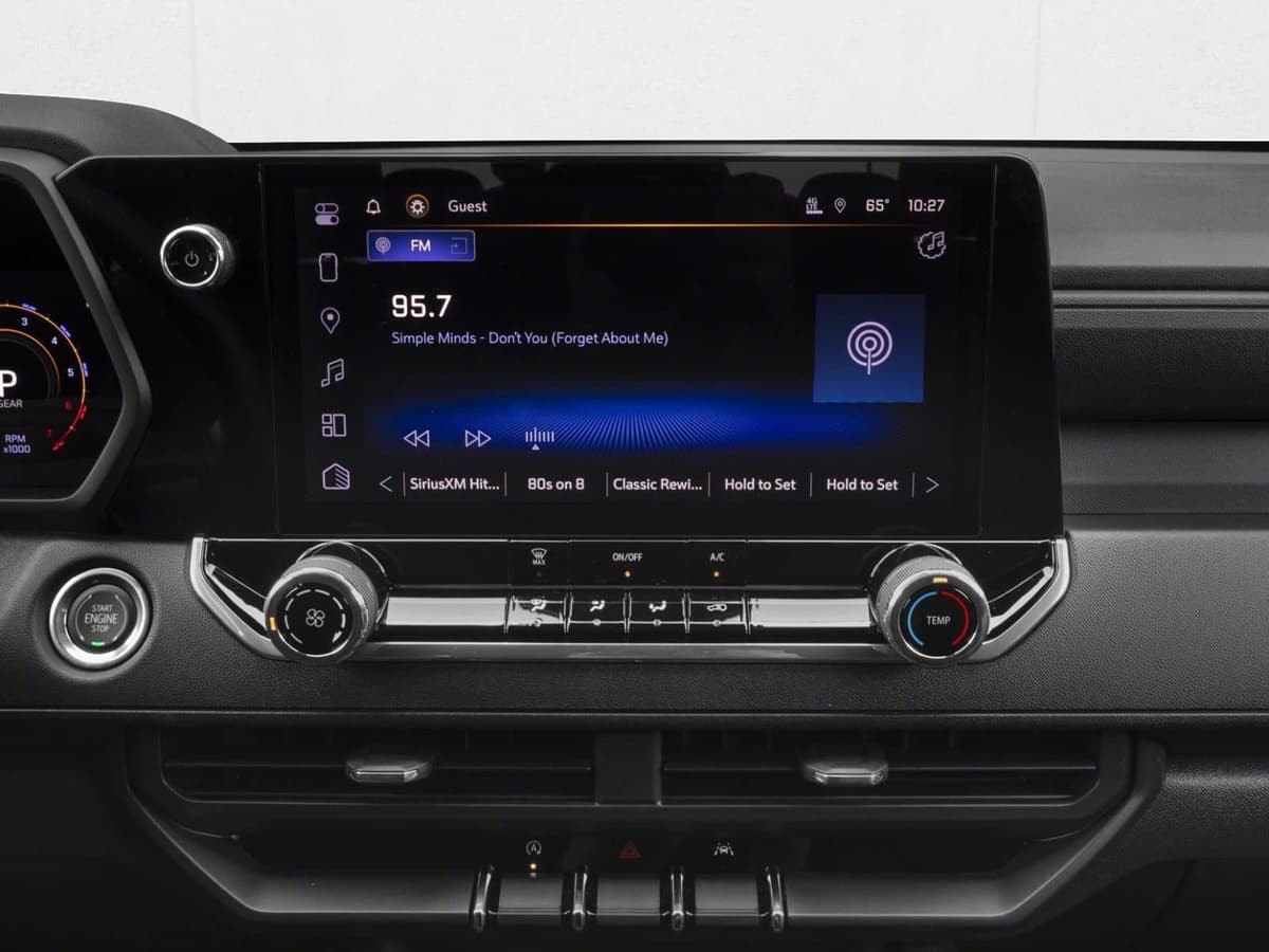 2026 Chevrolet Colorado - Image 7