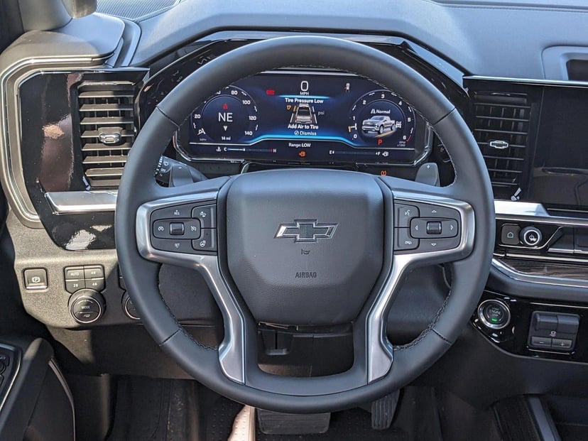 2025 Chevrolet Silverado 1500 - Image 15